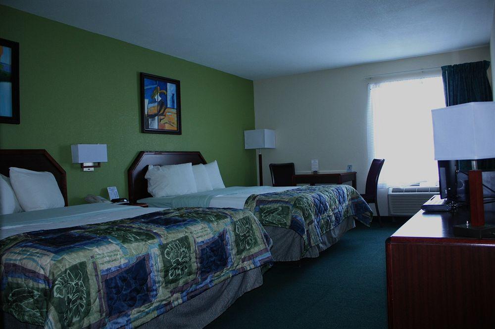 Super 8 By Wyndham Somerset Zewnętrze zdjęcie